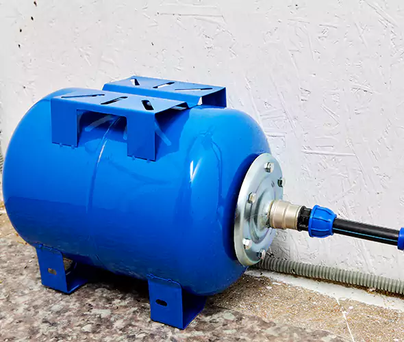Expert Plumber for Well Pressure Tank Replacement in Mundelein, IL: Schedule Affordable Tank Replacement Services with Us